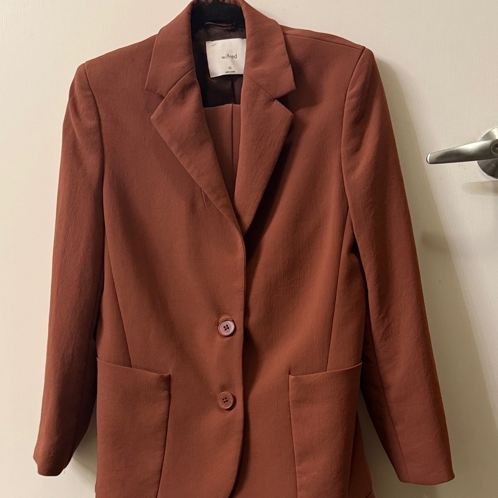 Artizia Wilfred Dusty Dark Pink Crepe Oversized Blazer